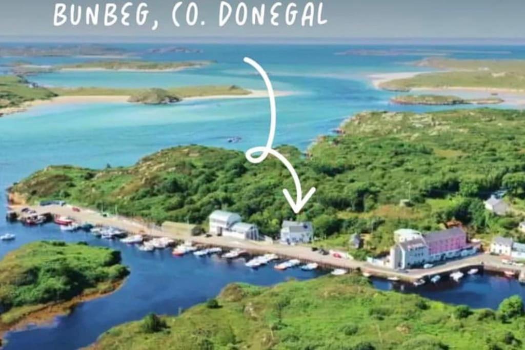 The Old Boathouse At Bunbeg Harbour Apartment Exterior photo